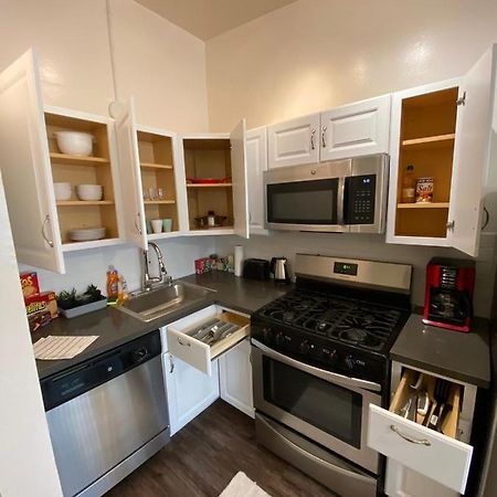 Cozy Andcomfortable Hollywood Apartment ロサンゼルス エクステリア 写真